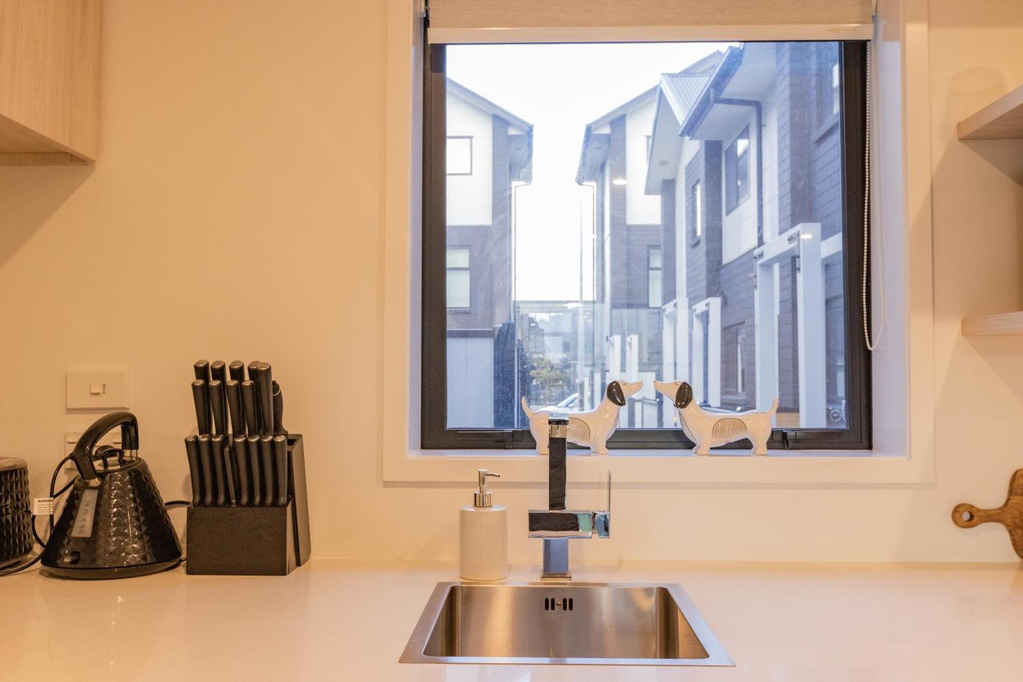 Entertaining Townhouse By Little High Eatery Lejlighed Christchurch Eksteriør billede